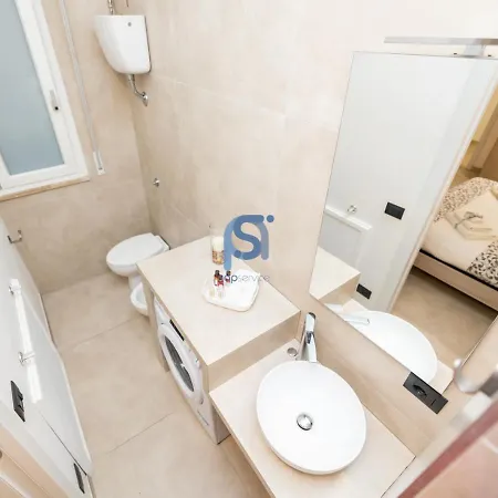 アパート Al Posto Giusto - Self Check In チェファル